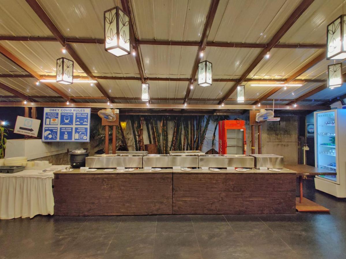 Hotel Ashwin Igatpuri, Pure Veg & Jain Food Eksteriør bilde