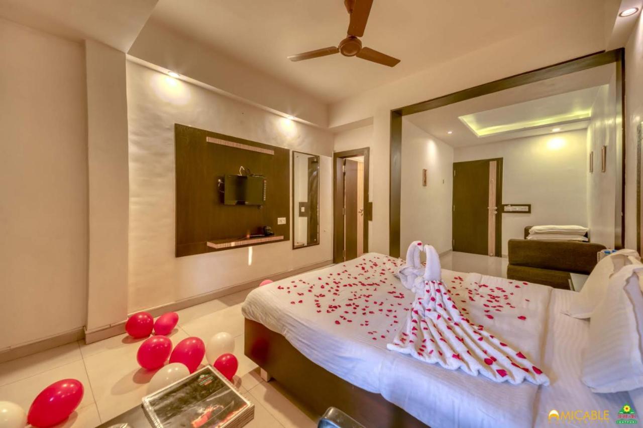 Hotel Ashwin Igatpuri, Pure Veg & Jain Food Eksteriør bilde