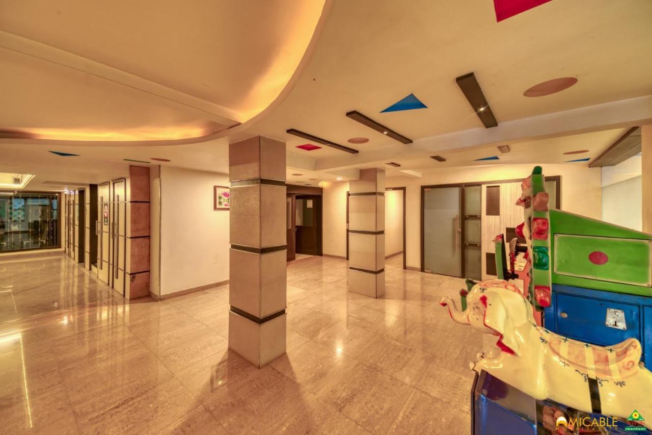 Hotel Ashwin Igatpuri, Pure Veg & Jain Food Eksteriør bilde