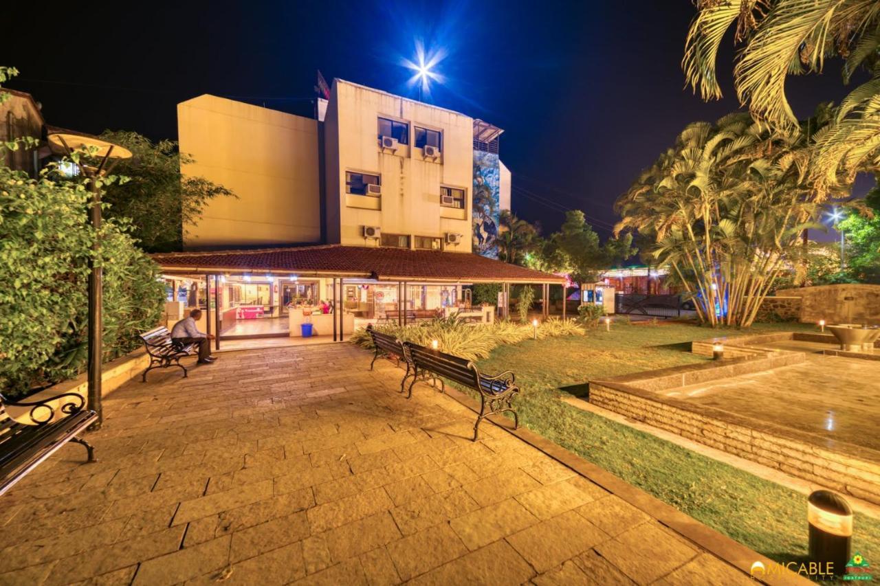 Hotel Ashwin Igatpuri, Pure Veg & Jain Food Eksteriør bilde